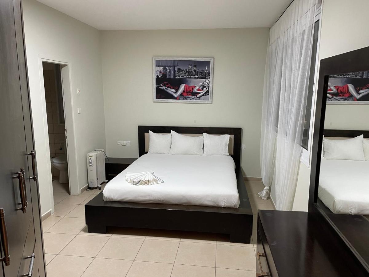 Isralux Apartments Bat Yam Εξωτερικό φωτογραφία